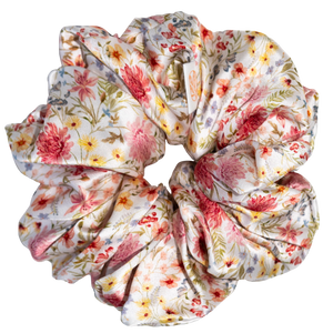 Petals N Lace